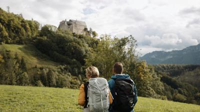 Rundweg Ochsenkogel mit Burg Altperstein