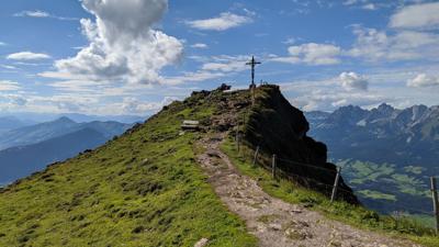 Horn Gipfel-Höhenweg