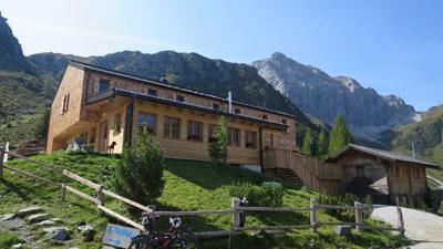 Wanderung zur Porzehütte