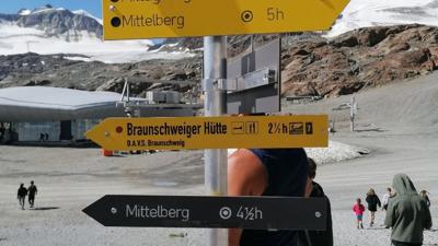 Über den Gletscher zur Braunschweiger Hütte