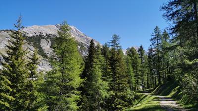 Durch das Halltal zum Kleinod Issanger
