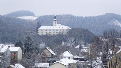 Winterspaziergang durch Gloggnitz