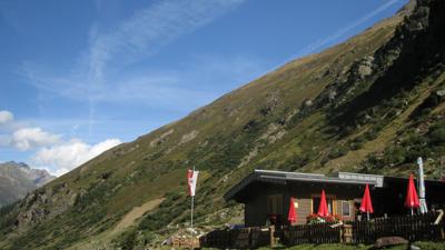 Mittelberg – Braunschweiger Hütte 2759 m – Pitztaler Jöchl 2995 m – Mittelberg