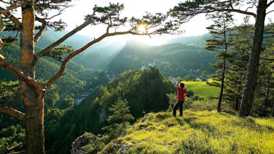 Unterwegs am Wiener Alpenbogen