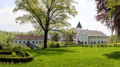 Schloss-Parz-Weg