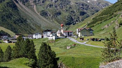 Vent-Breslauer Hütte-Vernagthütte-Hochjoch Hospiz- Saykogel-Martin Busch Hütte-Kreuzspitze-Vent