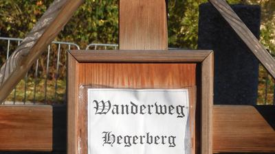 Fahrafelder Kirchenweg mit Aufstieg zum Hegerberg
