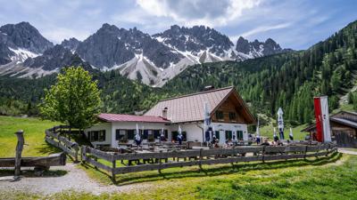 Rundwanderung über die Eppzirler Alm und Nördlinger Hütte nach Seefeld