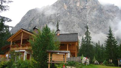 Dreizinnenhütte