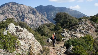 Punta Piscina Irgas, 691 m