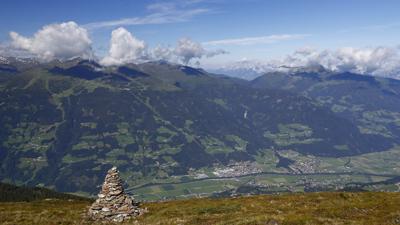 Übers Schartenjoch in den Märzengrund