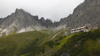 Steinseehütte, 2061 m