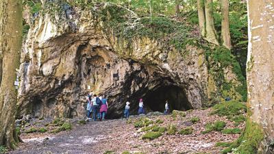 Oswaldhöhle und Riesenburg