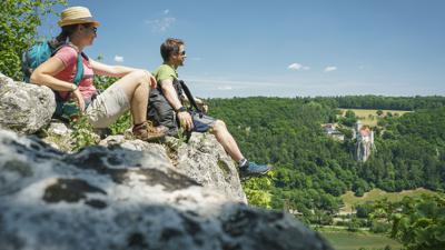 Wanderung von Riedenburg durch die herrliche Klamm zur Burg Prunn