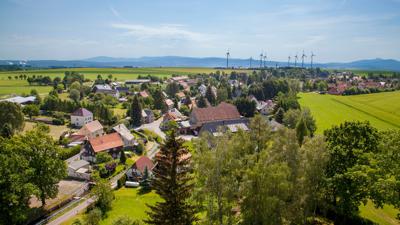 Entlang der Umgebindehausstraße: Dorfrunde Oberseifersdorf