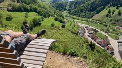 Wanderung Zell im Wiesental nach Mambach zum Rabenfelsen und zurück
