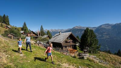 Kreuzeckbahn – Wanderung zu Poldi’s Jausenstation (Mernikalm)