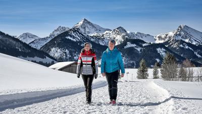 Winterwanderweg Tannheim nach Haldensee und zurück.