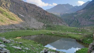Die Chalets von Clapeyto und der Col de Néal