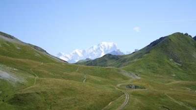 Pointe du Dzonfié Trail