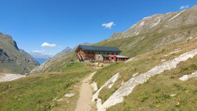 Von der Rifugio Gian Federico Benevolo zur Refuge de Prariond